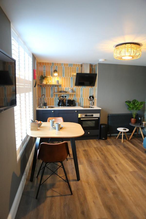 No 12 - Stunning Self Check-In Apartments In Worcester Centre المظهر الخارجي الصورة